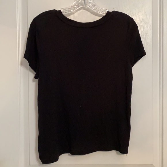 Pink Rose Black Tee with Knot Detail - Picture 2 of 4